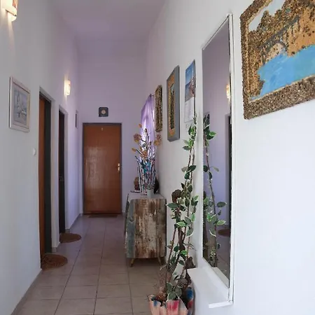 Apartment Aurora
