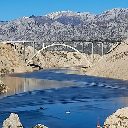 Aurora Starigrad Paklenica
