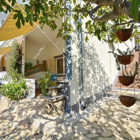 Aurora Starigrad Paklenica