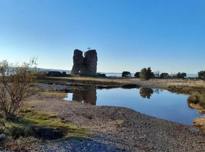 Aurora * Starigrad Paklenica