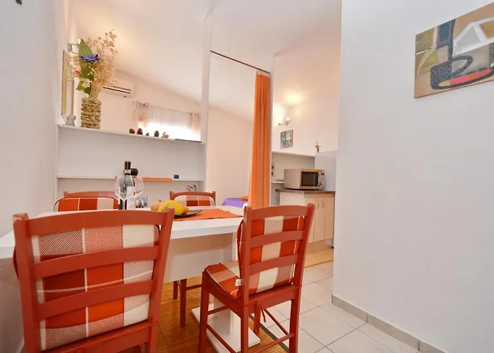 Lägenhet Aurora Starigrad Paklenica