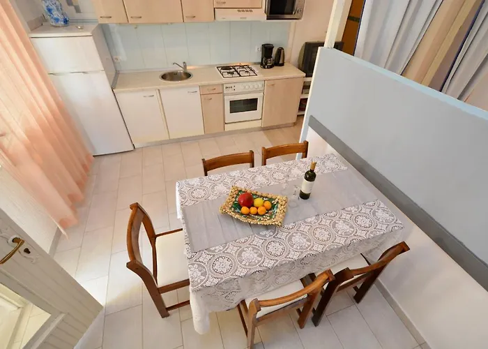 Aurora Starigrad Paklenica